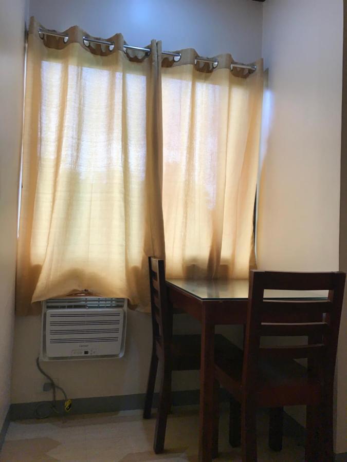 Drew Hostel Тагбиларан Сити Екстериор снимка